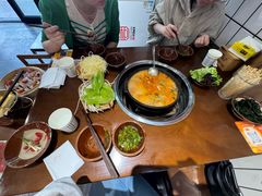 -黔有有贵州酸汤夺夺粉火锅(五味十字店)