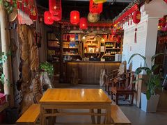 -头上红煨盐鸡乡村食府