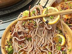 -阿山卓·野生菌火锅·纳西火塘烤肉