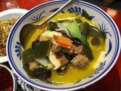 -窄巷子陕菜馆·地道陕西菜(粉巷店)