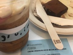 -HUGS coffee(东区店)