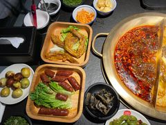 -九鼎轩脆毛肚火锅(南京东路店)