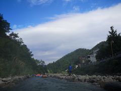 -龙井峡漂流