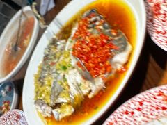 双椒鱼头-钟掌勺忘不了地道湘菜(新天地假日广场店)