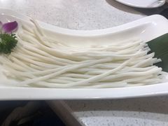 -刘一锅筋头巴脑(千峰路店)