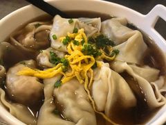 松茸馄饨-阿姨食堂