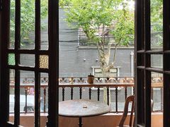 -古董花园(思南路42弄小区店)