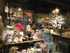 -魔方城市书房(中街益田店)