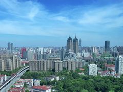 -上海龙之梦万丽酒店