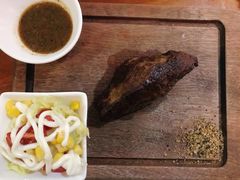 厚切特色牛排-永无乡旅行餐吧(京溪店)