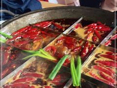 -正贰捌经重庆老火锅(建设路店)