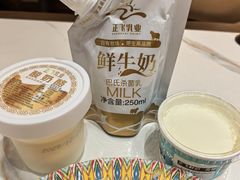 -正飞鲜奶(吐鲁番路店)
