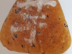 黑米芋泥软欧面包-多乐之日(五道口店)