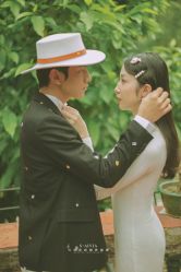 -雪中彩影婚纱摄影·微光艺术中心