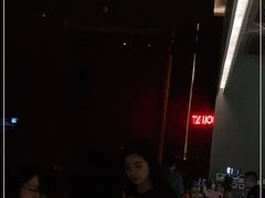 -TZ House音乐现场(来福士中心店)