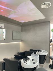 -Z.X HAIR SALON张新美业
