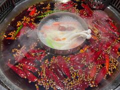 -城墙拐拐火锅(三峡广场黑金冠店)