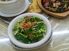 -柳周农家菜特色老店沙田柚美食(东大街店)