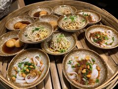 -岷山饭店-芝芝自助餐厅