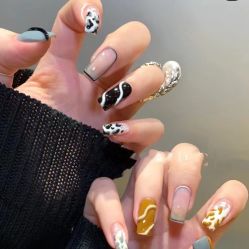 -LILY NAILS美甲美睫
