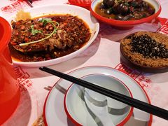 -老闵田螺馆·南昌市井菜·特色小吃(总店)