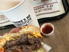 -The Habit Burger Grill 哈比特汉堡(复兴soho店)
