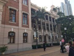 -香港大学