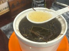 鸡骨草瘦肉炖猪横利-益寿炖品店