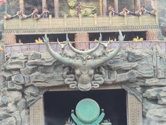 -七彩云南欢乐世界