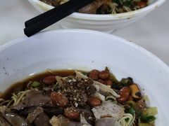 -阿阳牛腩腌面店