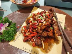 -忆江南·临江鱼馆