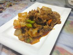 风味红烧月牙骨-乡间好味私家菜(总店)