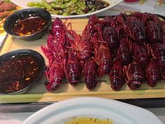 -肥肥虾庄·金牌油焖大虾(沙湖店)