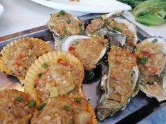 -覃记海鲜美食餐厅