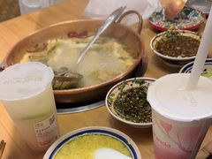 -洱火云南酸菜牛肉火锅(石景山当代商城店)