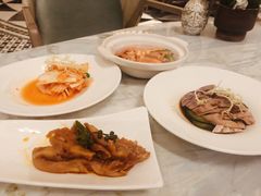 -浅深(世茂滨江精品店)
