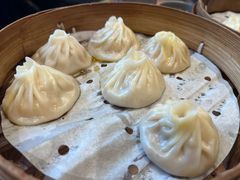 -馋三尺蟹粉小笼(人民广场店)