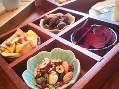 -梅间堂茶馆(绿地缤纷城店)