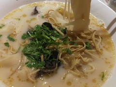 -咨言·烤鸭·烩面泡馍(建业十八城店)