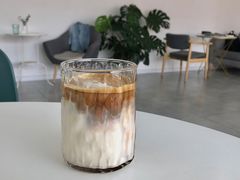 dirty-边渡咖啡烘焙店(昙华林店)