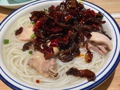 汽锅鸡米线-缘生态云南菜·野生菌庭院餐厅(华侨城店)