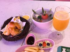 -水桶王国主题餐厅·聚会·生日派对·亲子活动·家庭套餐(亚龙湾希尔顿店)