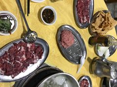 -五洞培记山庄·鲜牛肉火锅