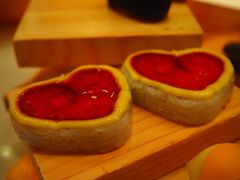 -银鲨国际美食百汇(金牛万达广场店)