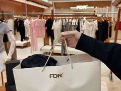 -杭州湖滨银泰in77