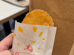 -麦当劳(上海虹桥站30B检票口楼上)