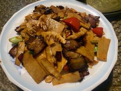 竹笋炒腊味-牛头鱼庄·地道广西菜(西明店)