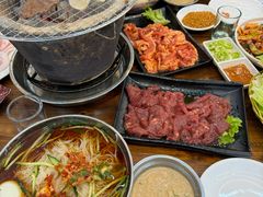 -韩风烤牛肉冷面店