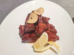 -HOMES上海本帮菜(襄阳公园店)
