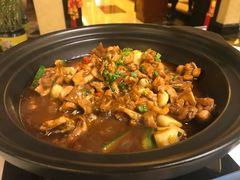 -武汉五月花大酒店(武昌火车站中南路地铁站店)